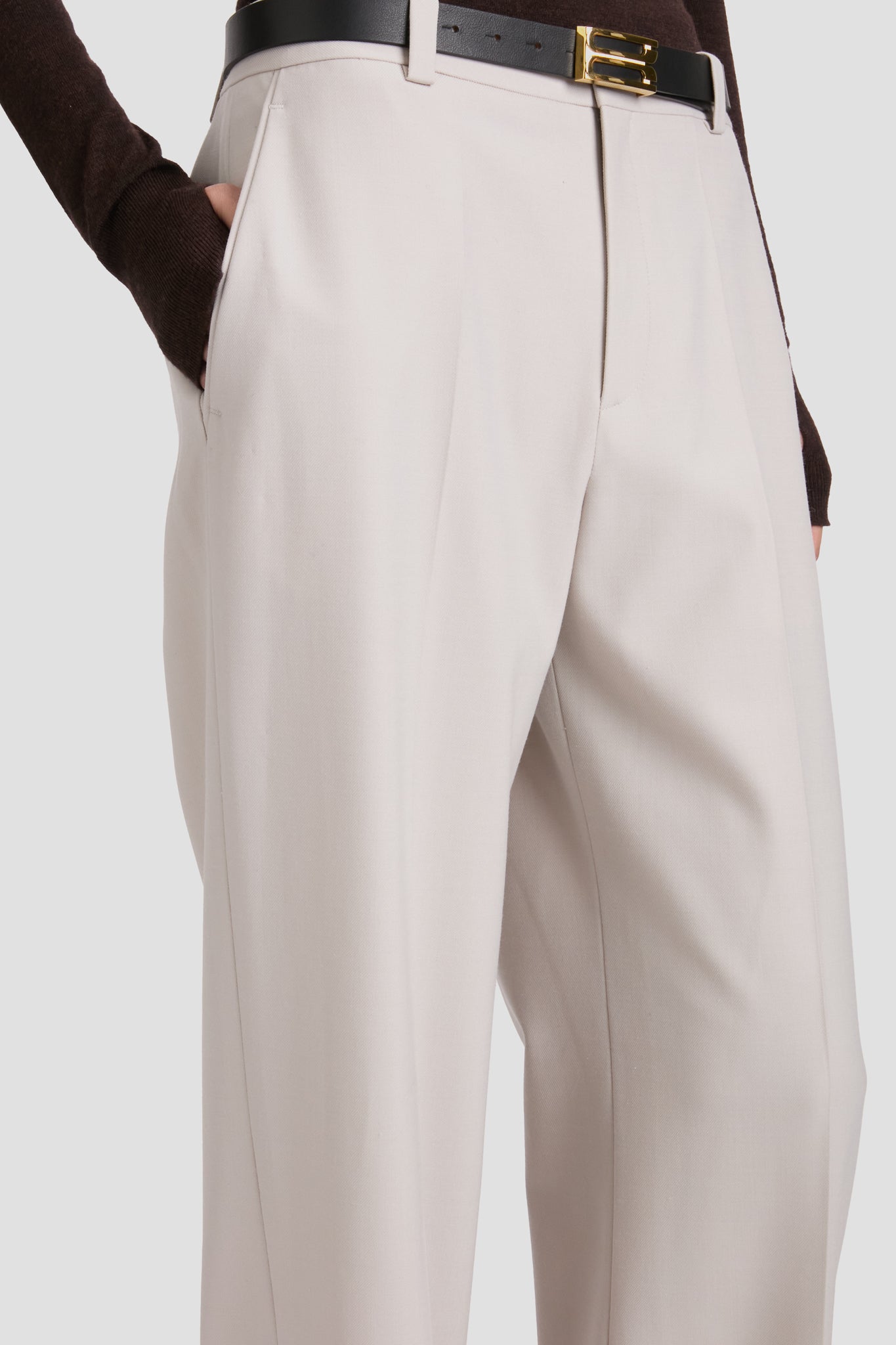 Classic Straight Leg Trouser In Pumice