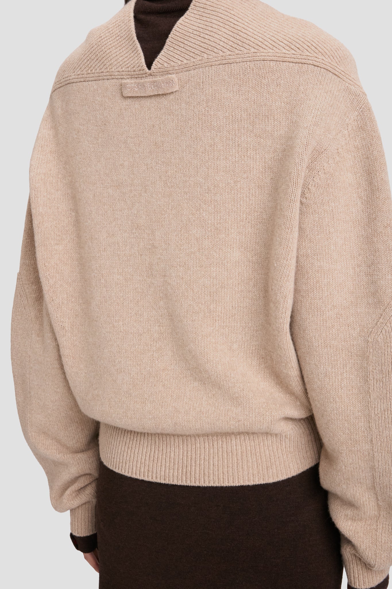 V-Neck Jumper In Sand