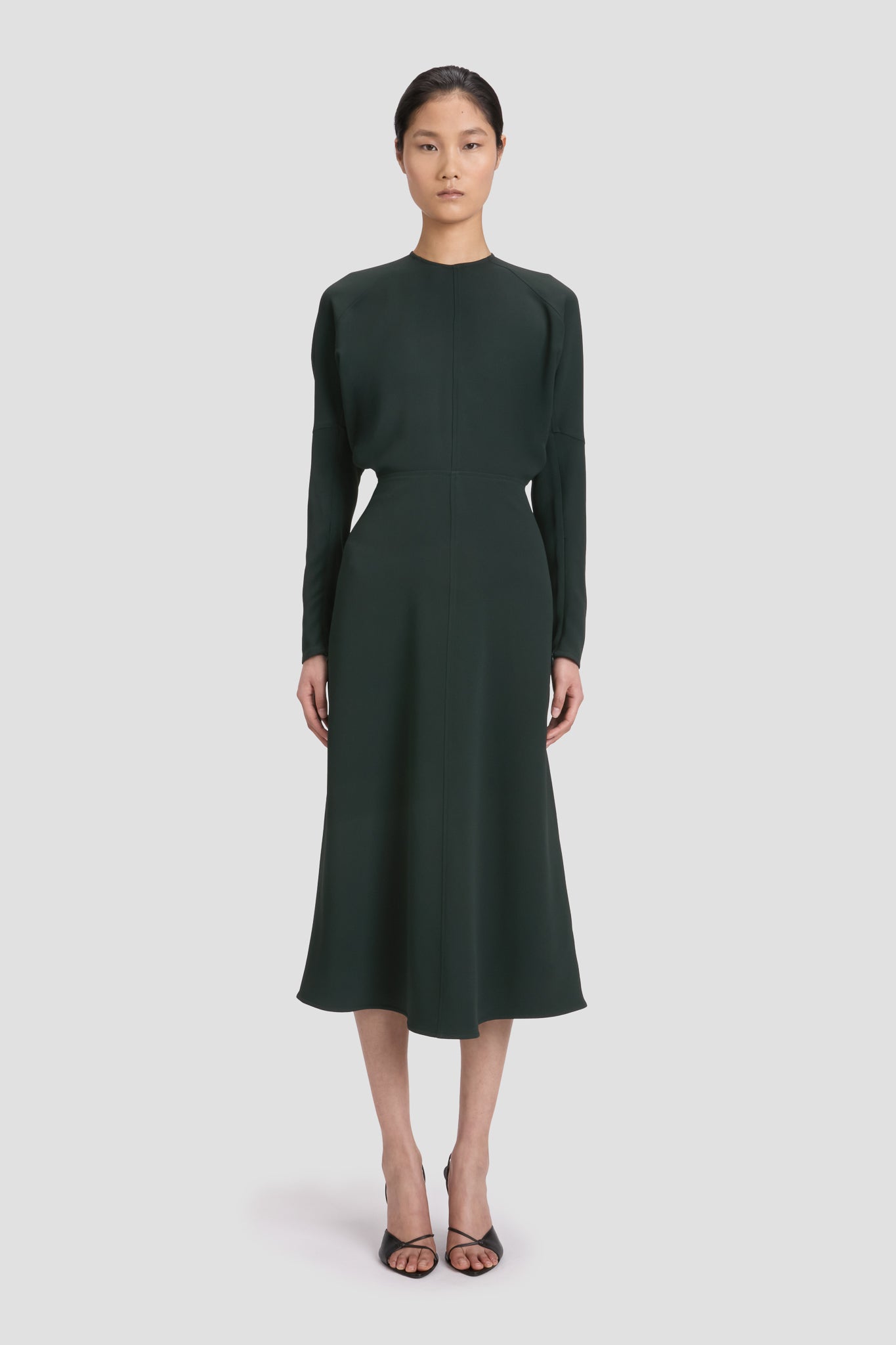 ワンピース VICTORIA BECKHAM 'Keyhole Dolman Midi' dress Purple Victoria Beckham Keyhole Dolman Midi Dress In Purple | ModeSens