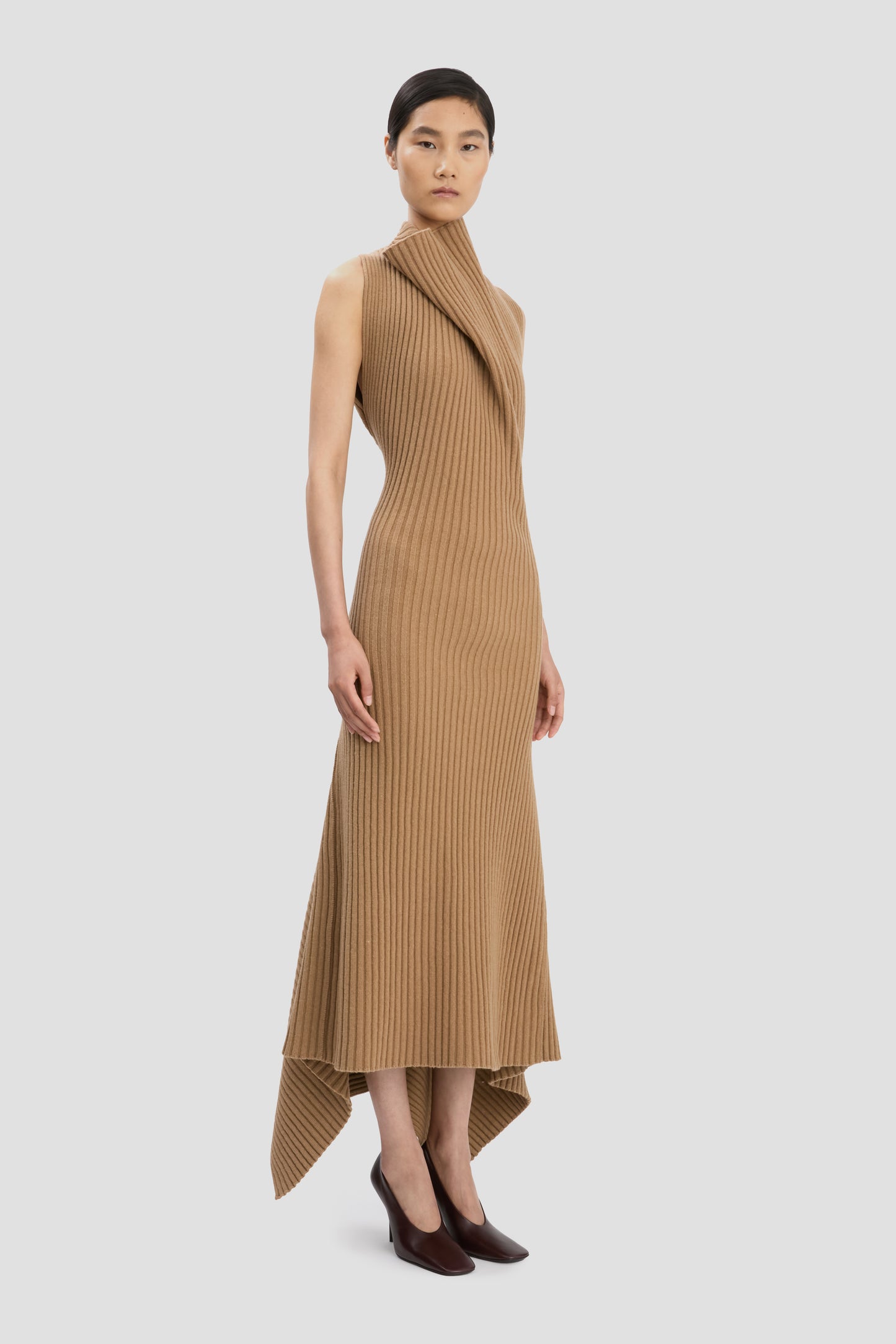 Ribbed Midi Dress In Dark Camel