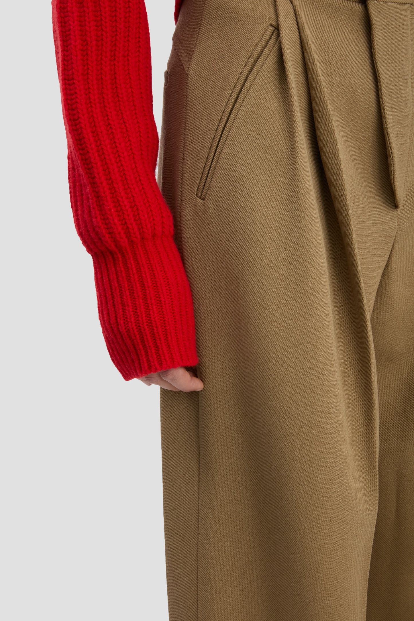 Charlee Trouser In Dark Camel