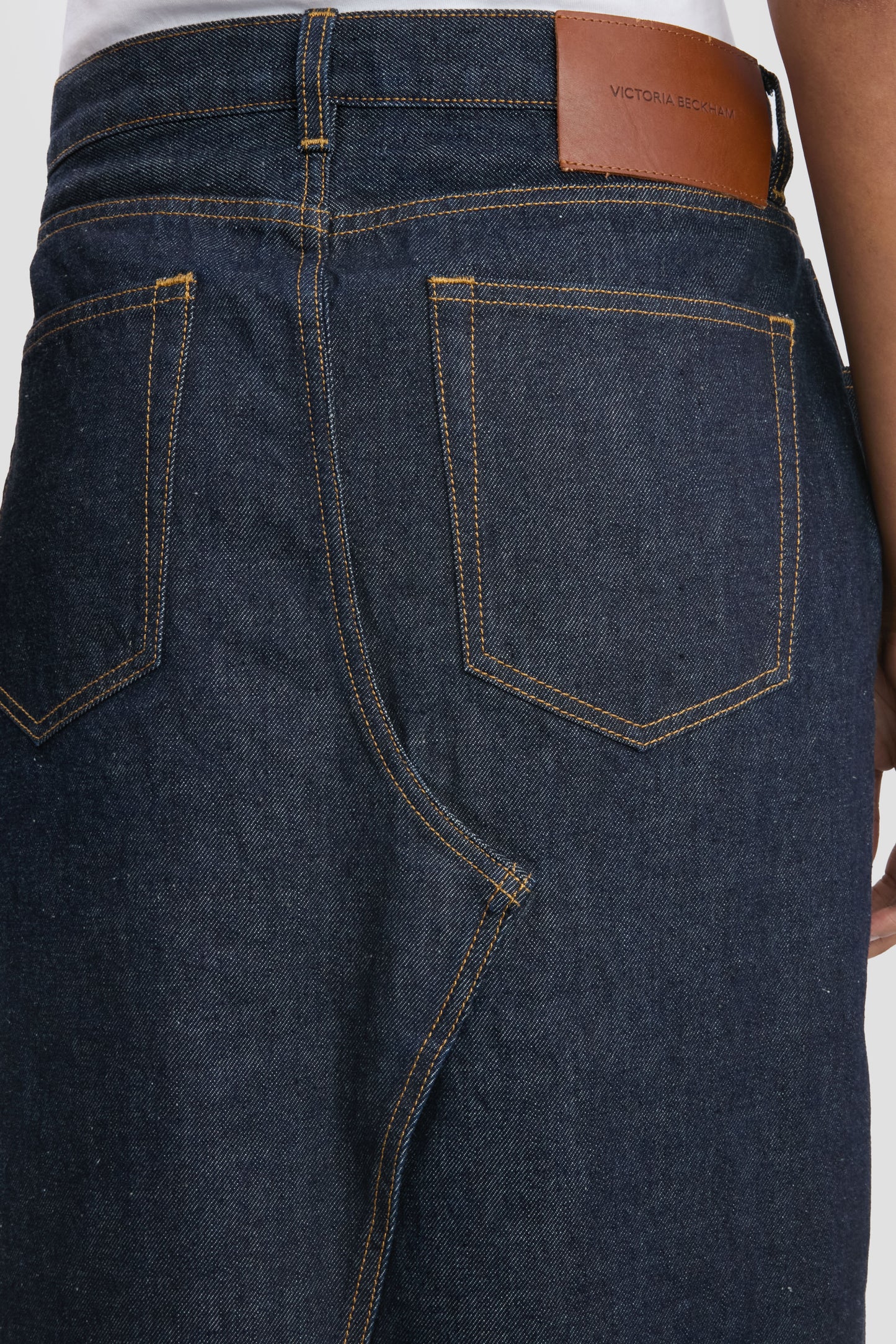 Kick Pocket Denim Skirt In Light Rinse