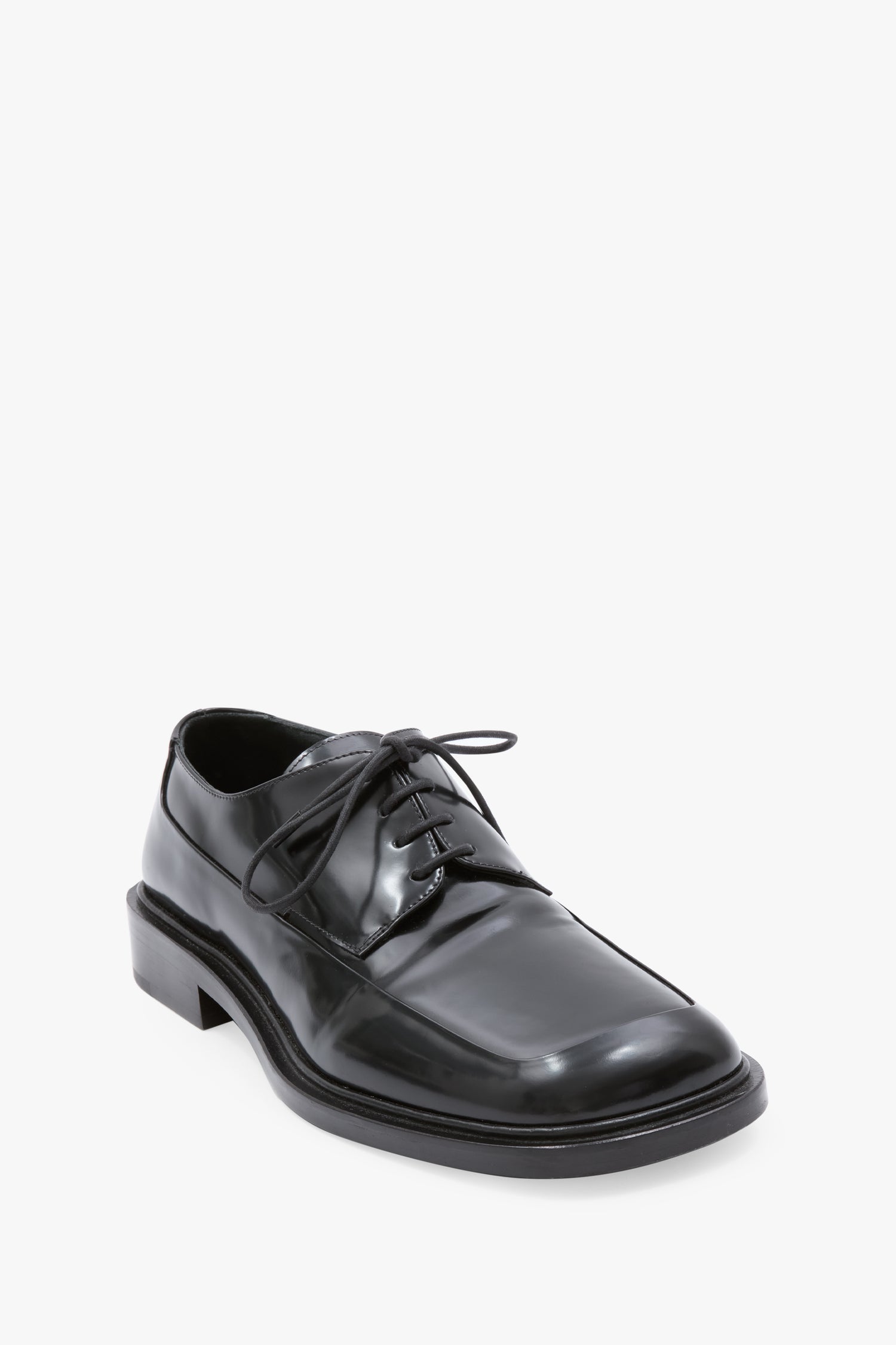 Flat Lace-Up Shoe in Black Smooth Leather