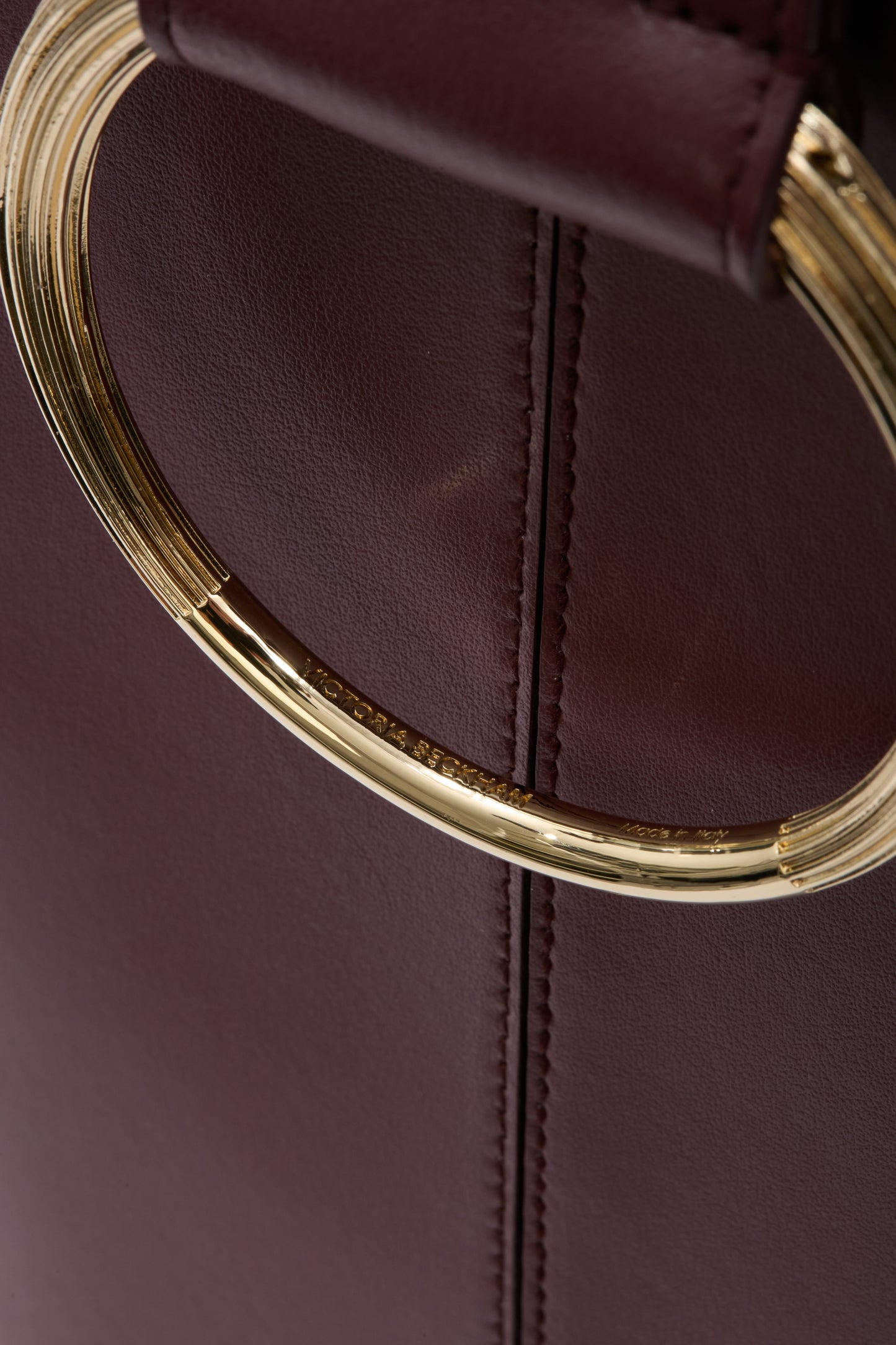 Dia Bucket Bag In Burgundy Leather