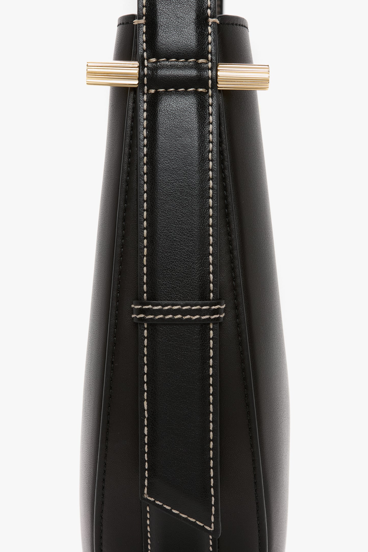 Dia Hobo Bag Medium In Black Leather