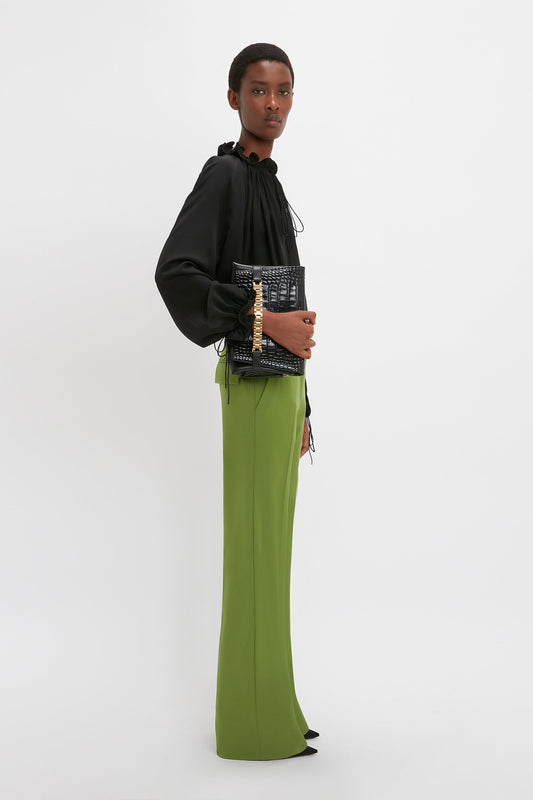 Tailored Straight Leg Trouser In Serpent Green