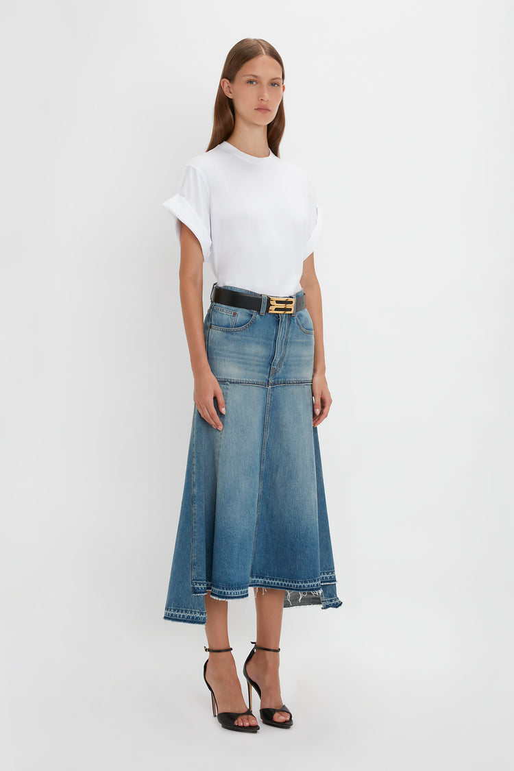 Patched Denim Skirt In Vintage Wash – Victoria Beckham