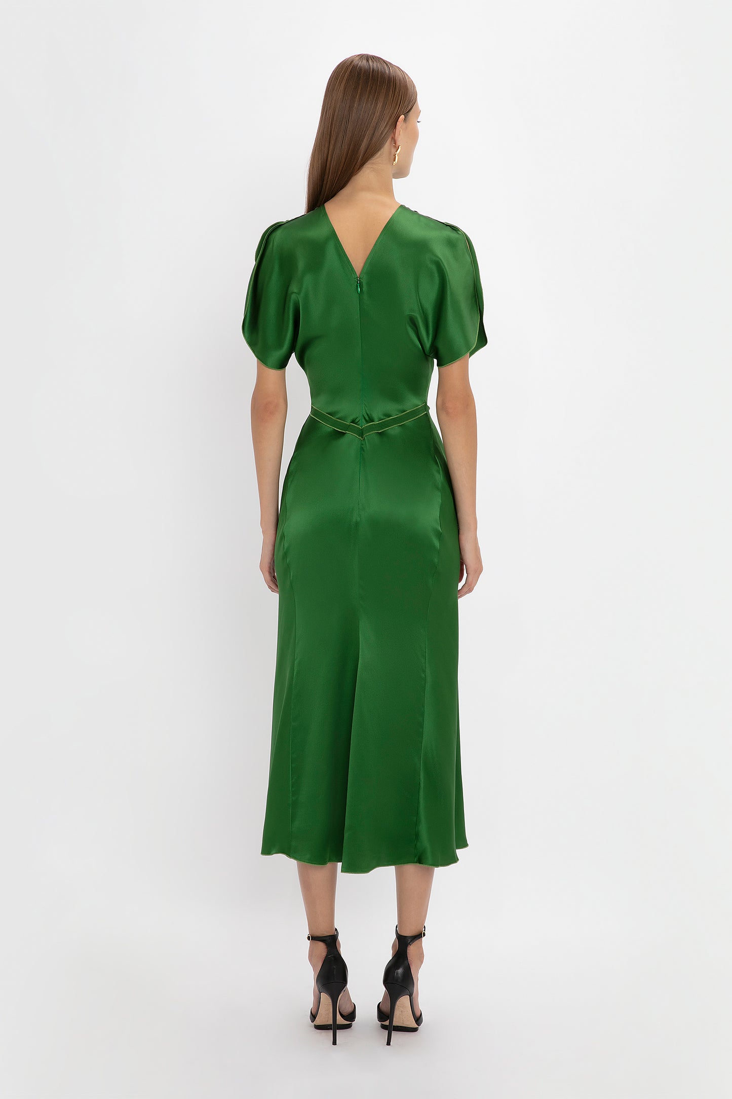 Exclusive Gathered Waist Midi Dress In Emerald