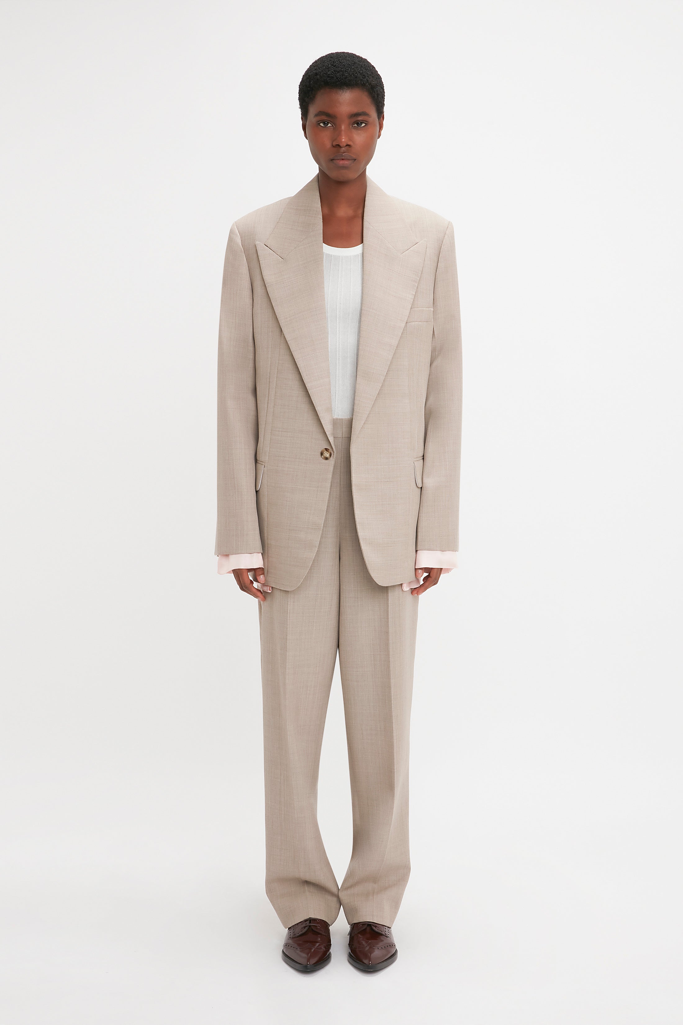 Darted Sleeve Tailored Jacket In Sesame – Victoria Beckham