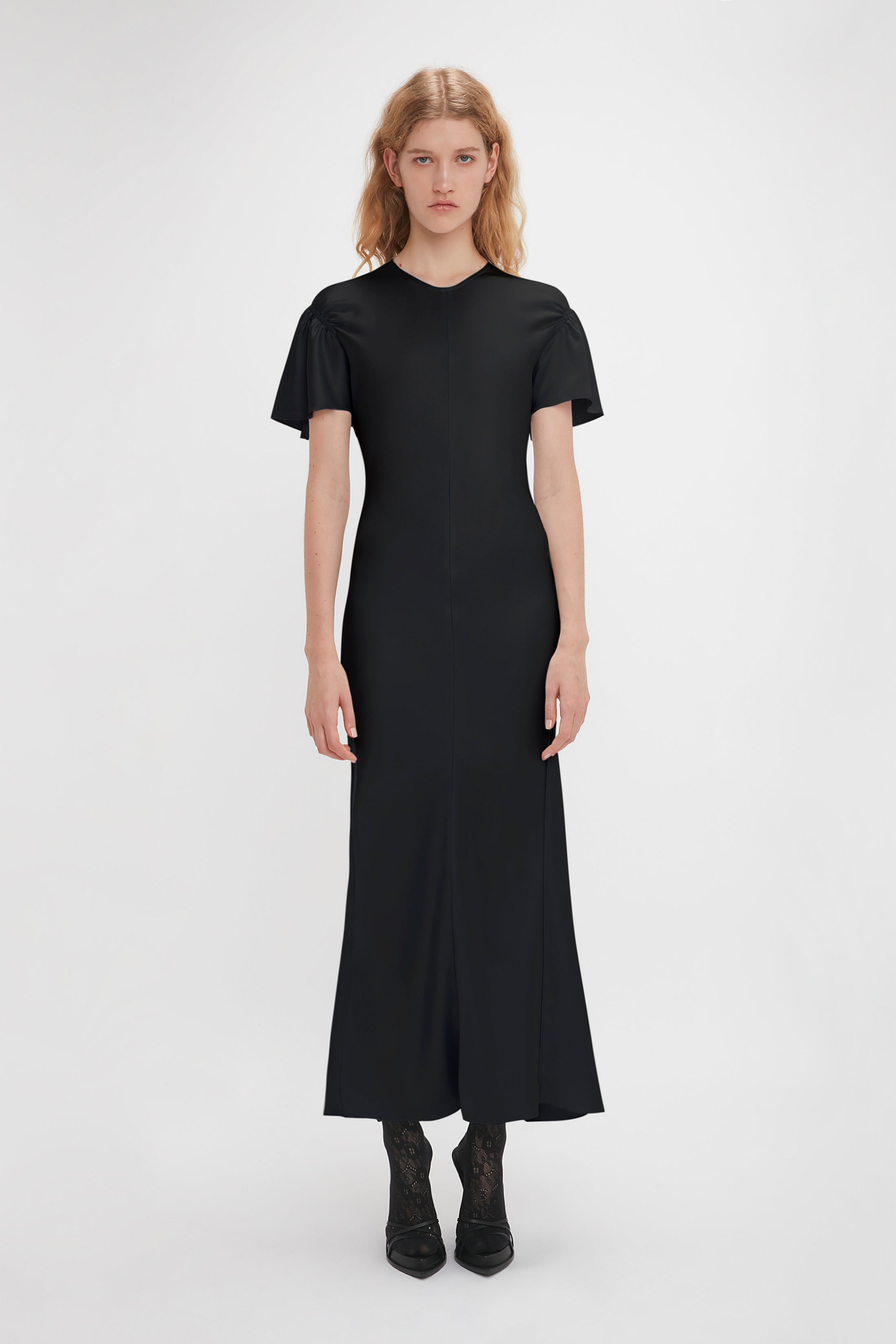 Gathered Sleeve Midi Dress In Black – Victoria Beckham