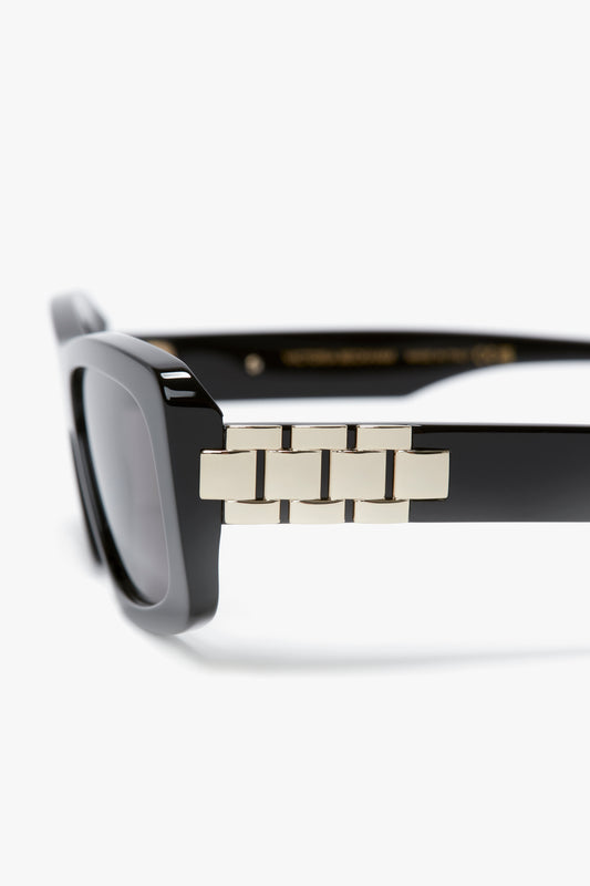 Chain Detail Rectangular Frame Sunglasses In Black