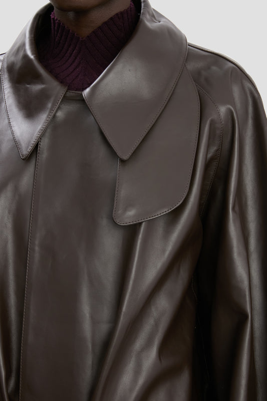 Cropped Belted Leather Trench In Dark Chocolate