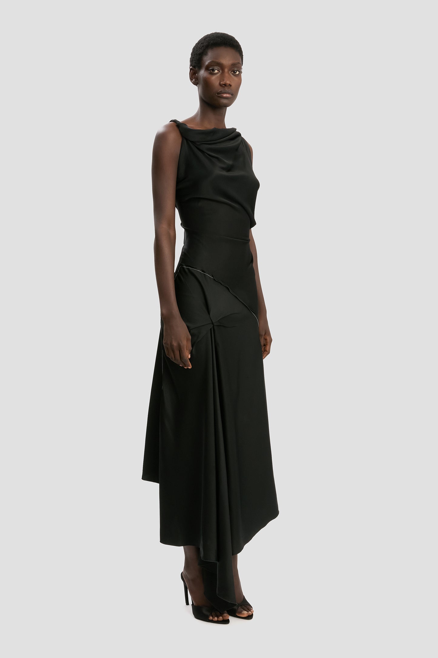 Posy Midi Dress In Black