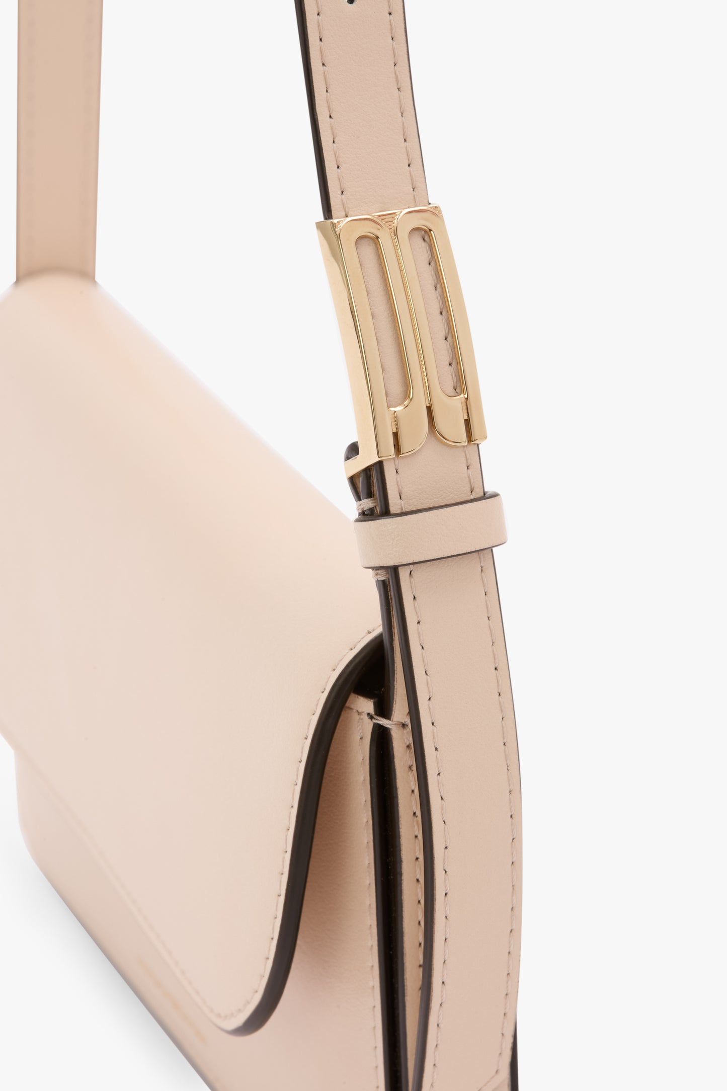 Dorian Pocket Bag In Pale Rose Smooth Leather