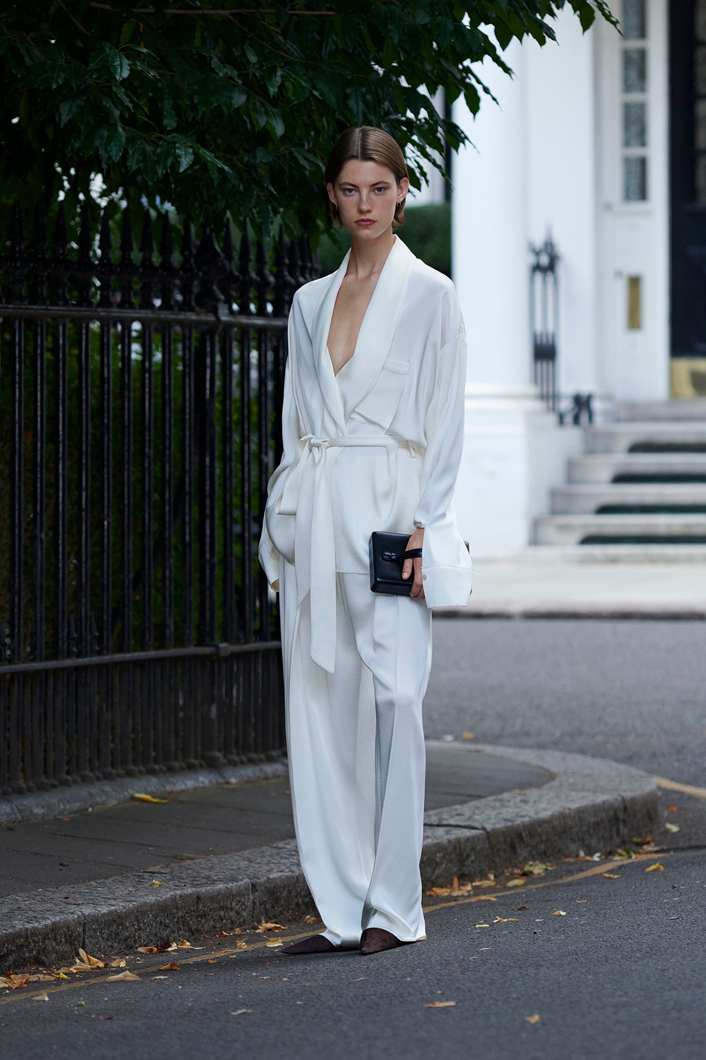 Wide Leg Trouser In Ivory