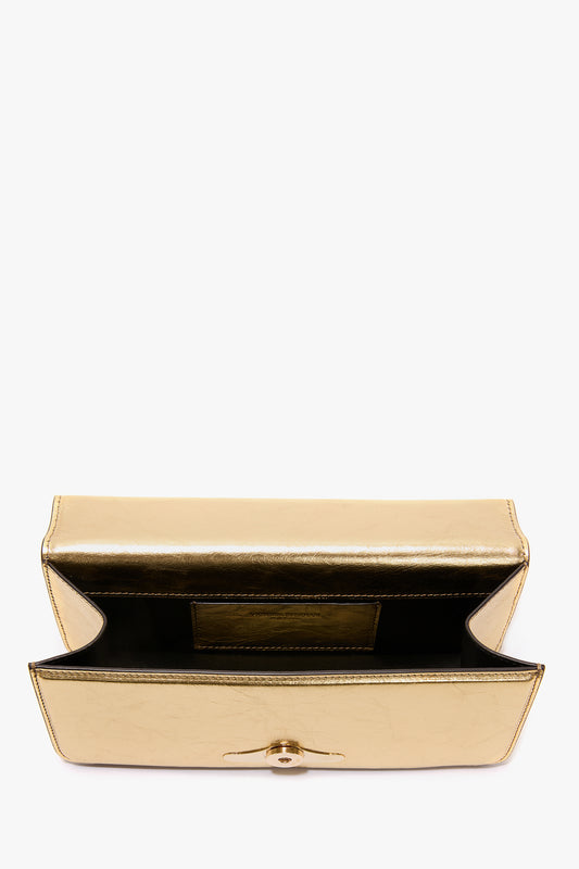 202 Clutch Bag In Gold Distressed Leather