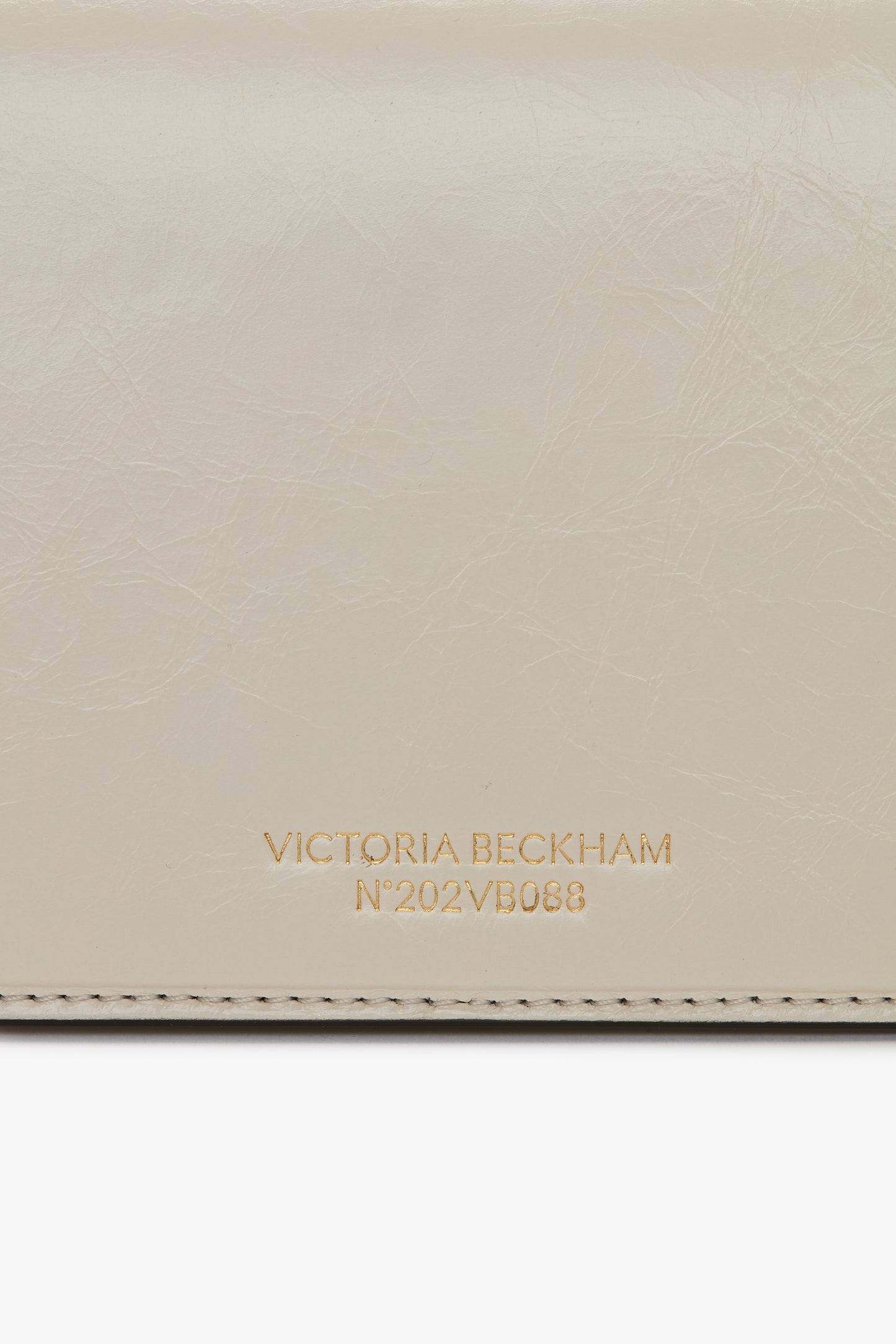 202 Clutch Bag In Ivory Distressed Leather