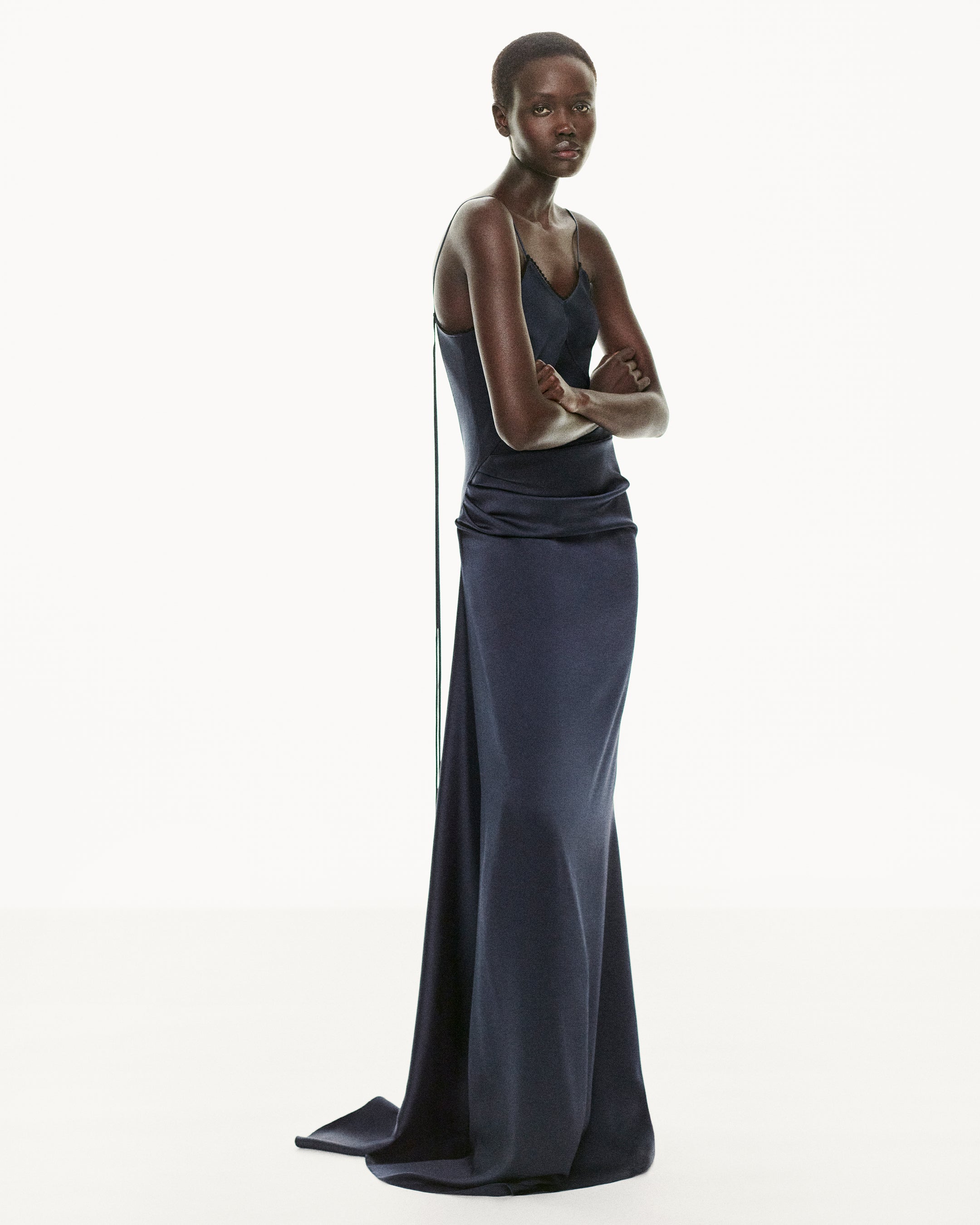ワンピース VICTORIA BECKHAM Women Mid Skirts 1124WDR005232A BLACK Black 23878626_54140437_600.jpg