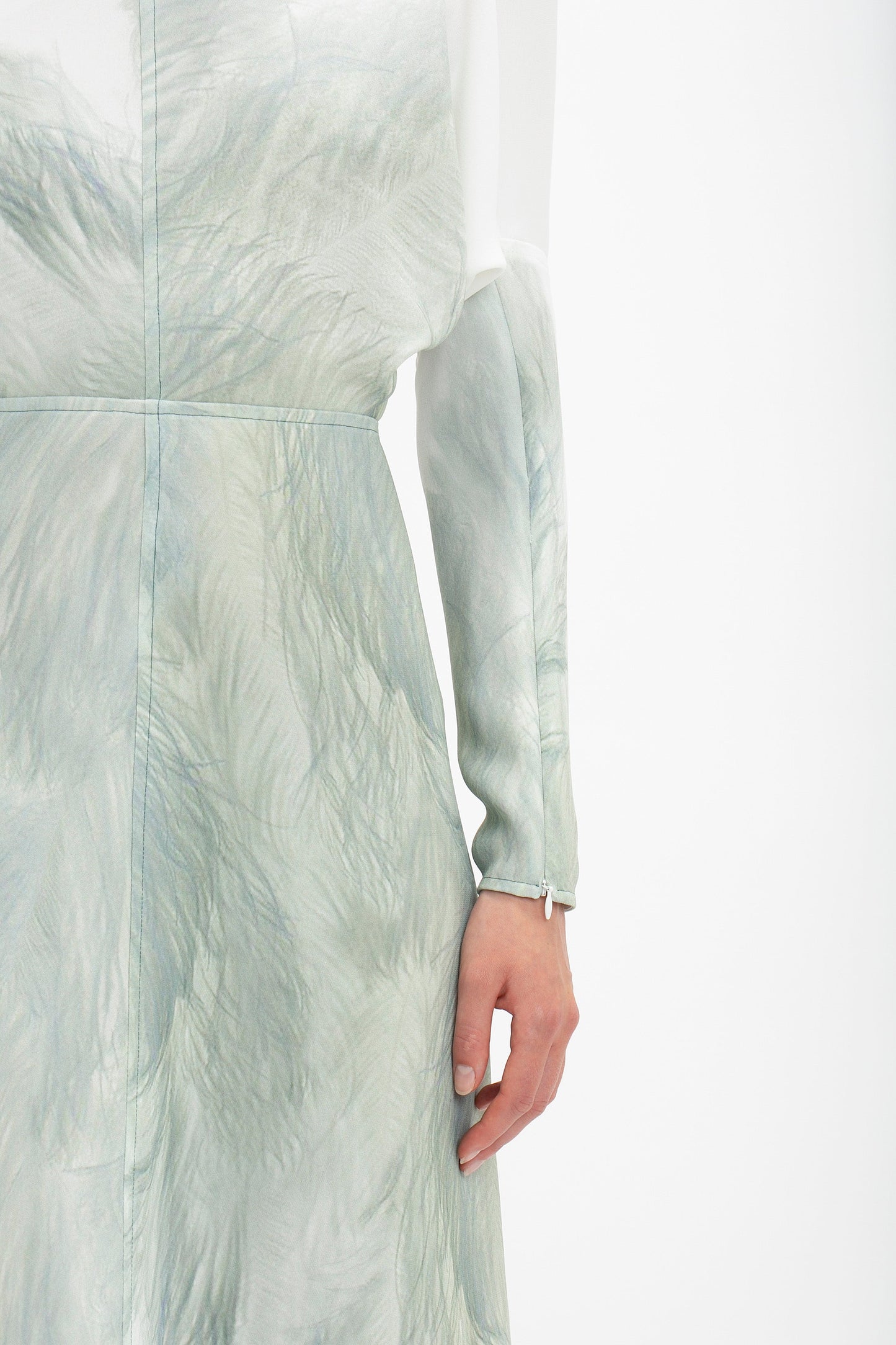 Dolman Midi Dress In White Digital Feather Print