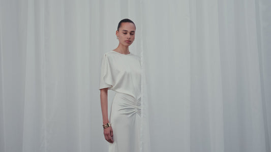 【Victoria Beckham】ドレープガウン Victoria Beckham launches collection at Mango: Shop it here
