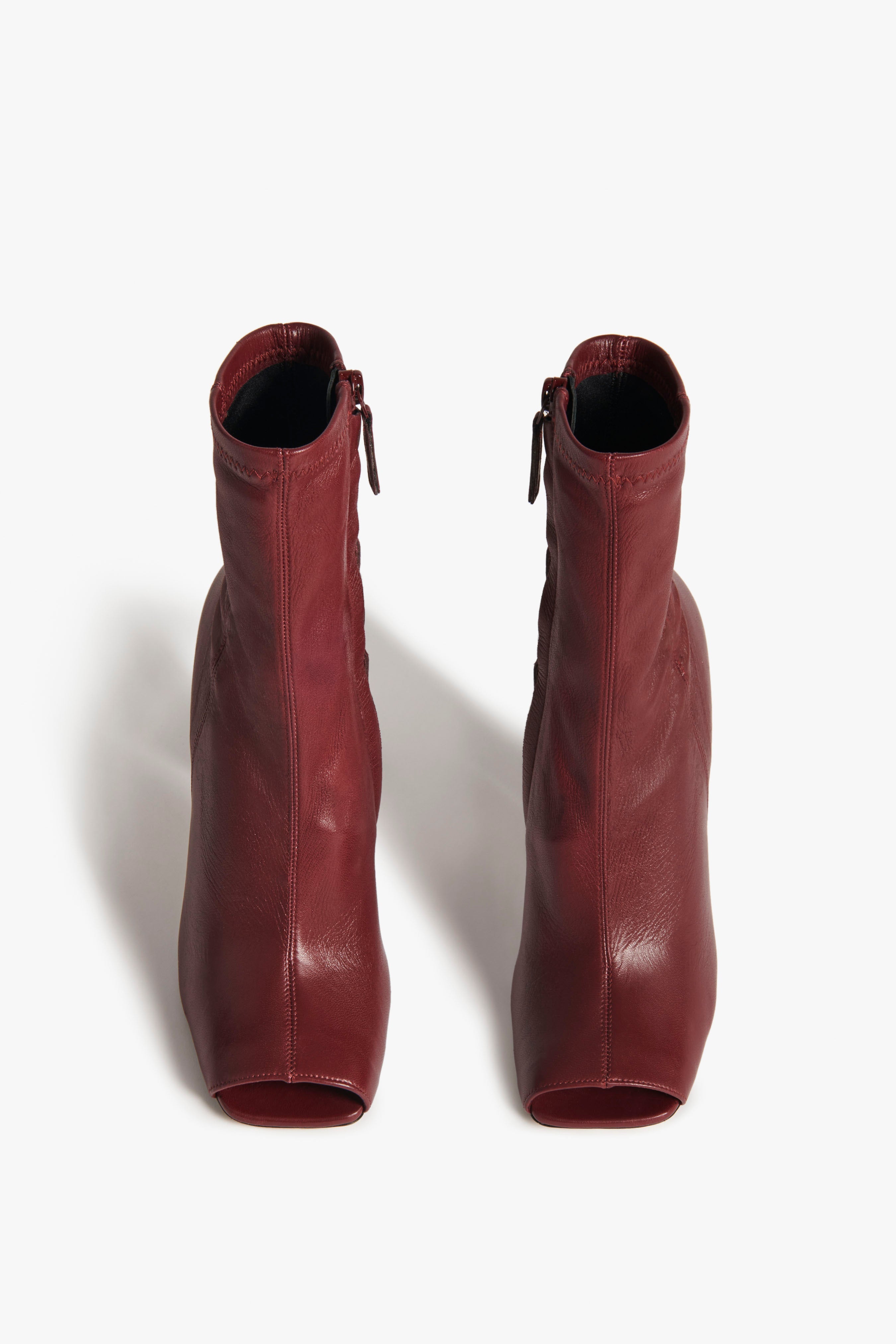 Iona Boots In Dark Red Victoria Beckham