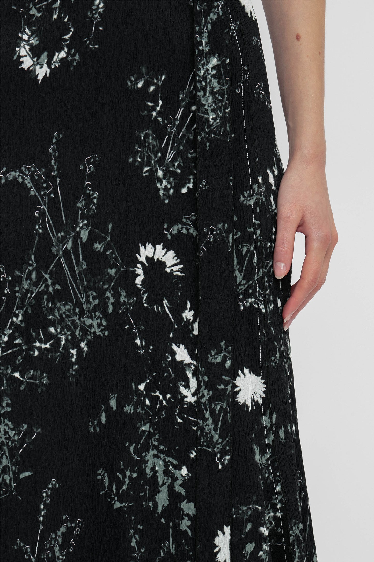 Kimono Sleeve Printed Dress In Black